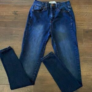 Mudd juniors FLX stretch skinny jeans size 0